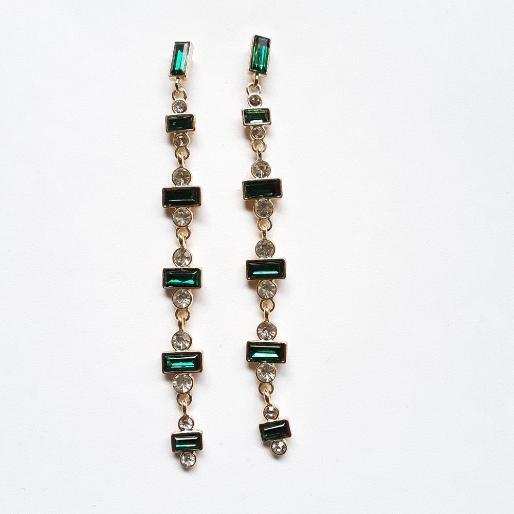 Silver and green Earrings
